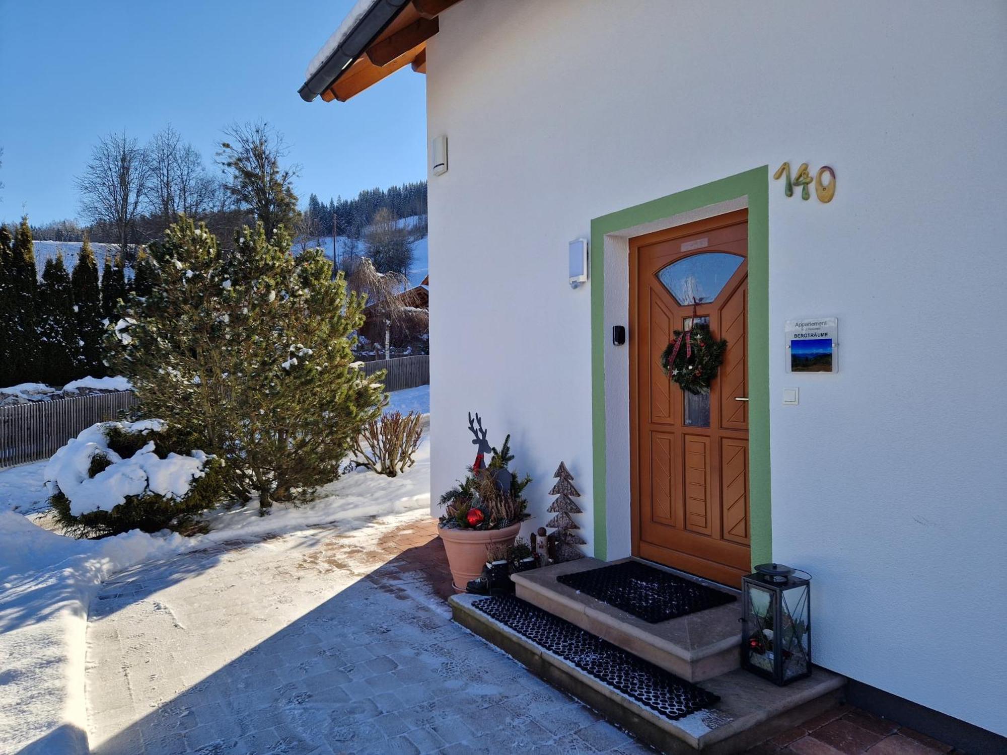 Appartement BERGTRÄUME Haus im Ennstal Exterior foto